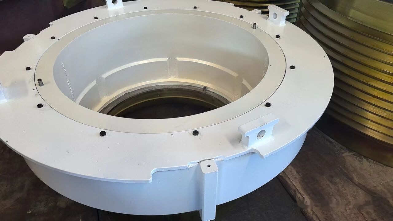 Metso Bowl Assembly for Nordberg HP200 Cone Crusher - Concasseur à cône: photos 4 Metso Bowl Assembly for Nordberg HP200 Cone Crusher - Concasseur à cône: photos 4