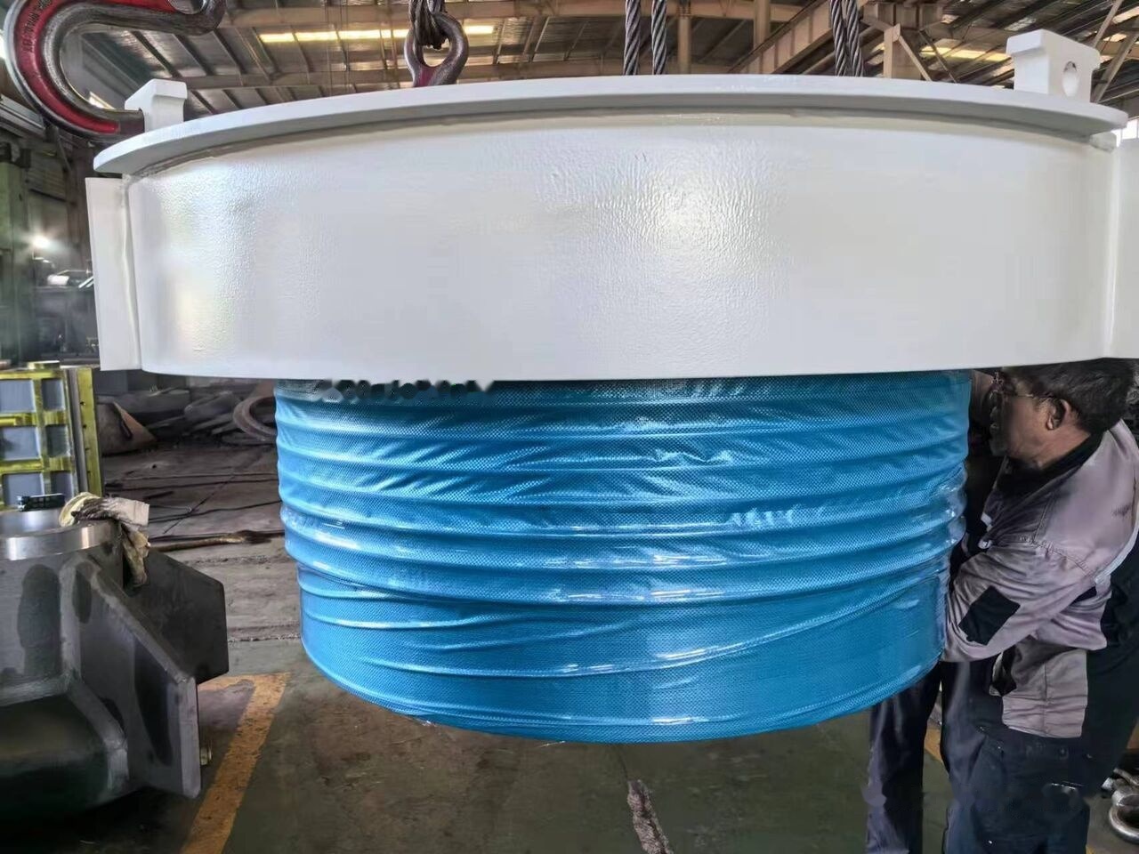 Metso Bowl Assembly for Nordberg HP200 Cone Crusher - Concasseur à cône: photos 3 Metso Bowl Assembly for Nordberg HP200 Cone Crusher - Concasseur à cône: photos 3