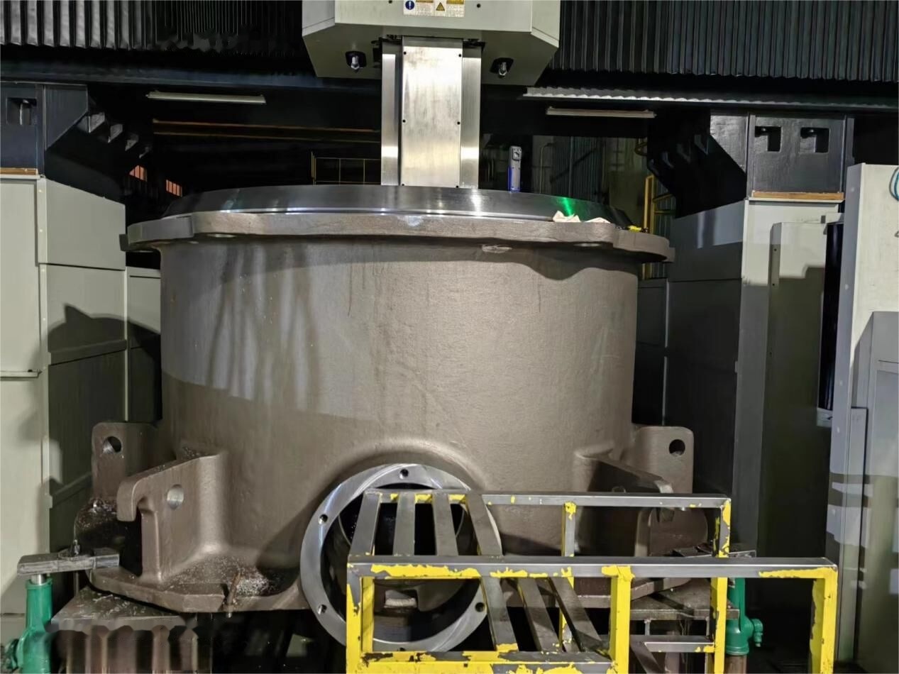 Metso Main Frame for Metso HP500 Cone Crusher | Crusher spare parts - Concasseur à cône: photos 4 Metso Main Frame for Metso HP500 Cone Crusher | Crusher spare parts - Concasseur à cône: photos 4