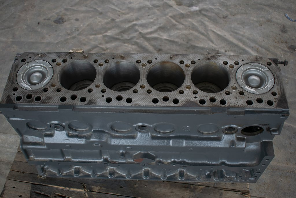 MAN TGM - EURO V - Bloc-cylindres pour Camion: photos 5 MAN TGM - EURO V - Bloc-cylindres pour Camion: photos 5