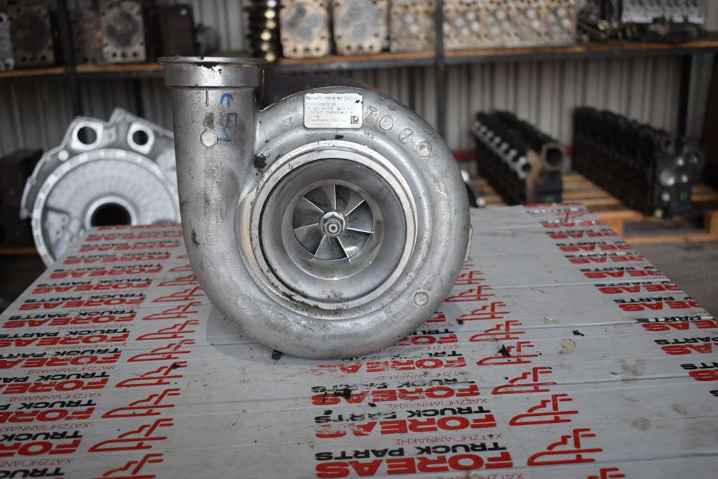 MERCEDES-BENZ ACTROS OM 472 - EURO 6 - Turbocompresseur pour Camion: photos 2 MERCEDES-BENZ ACTROS OM 472 - EURO 6 - Turbocompresseur pour Camion: photos 2