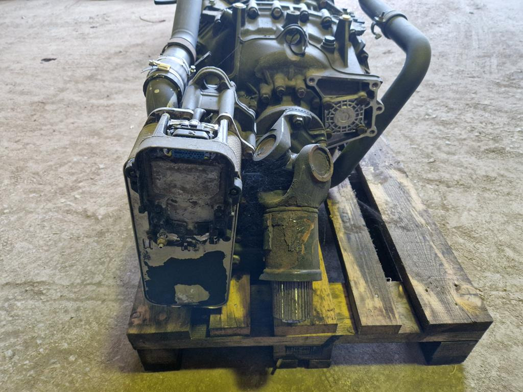 Boîte de vitesse pour Camion ZF ASTRONIC 12AS 2331 TD WITH INTARDER 3: photos 9