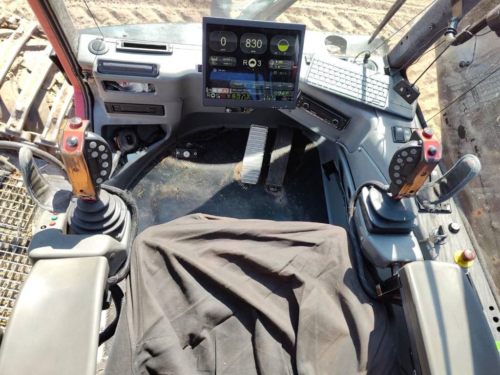 Abatteuse Komatsu 901 TX: photos 20