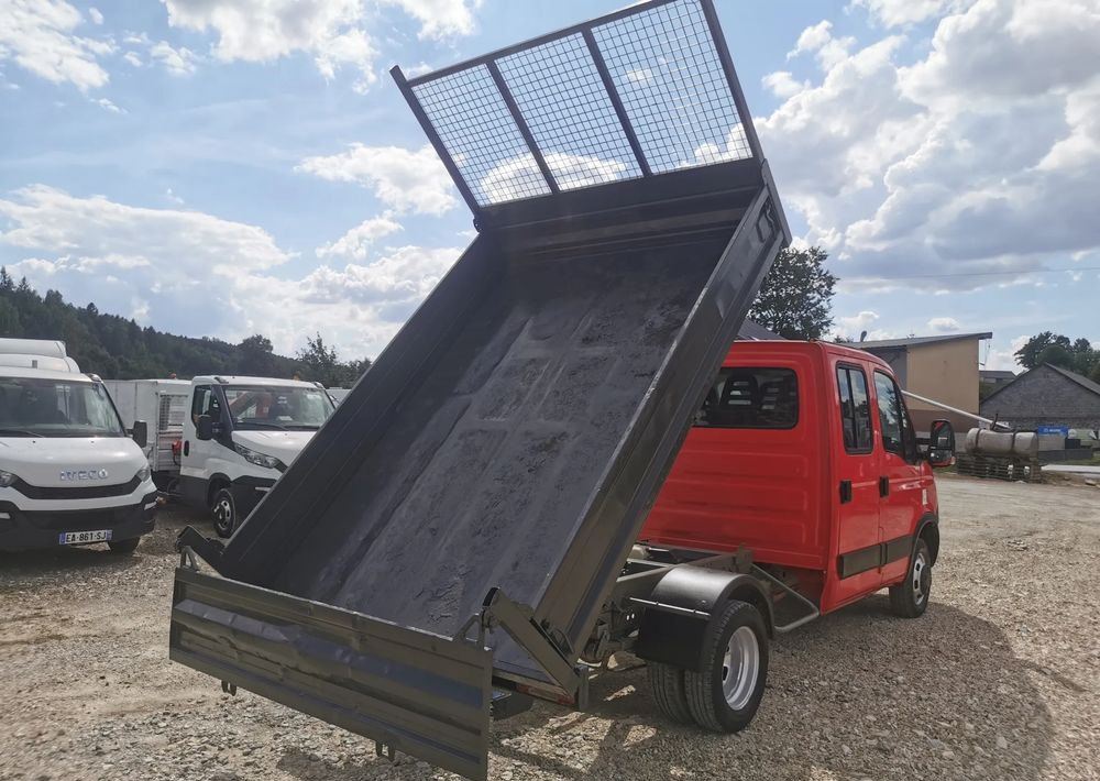 Iveco Daily 35C13 Brygadówka wywrotka Klimatyzacja Dubel hak kiper doka 35C13 - Utilitaire benne: photos 3 Iveco Daily 35C13 Brygadówka wywrotka Klimatyzacja Dubel hak kiper doka 35C13 - Utilitaire benne: photos 3