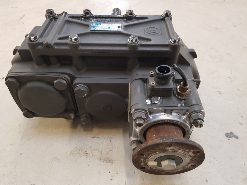 DAF PTO 1447414 3D ZF - Hydraulique: photos 1 DAF PTO 1447414 3D ZF - Hydraulique: photos 1