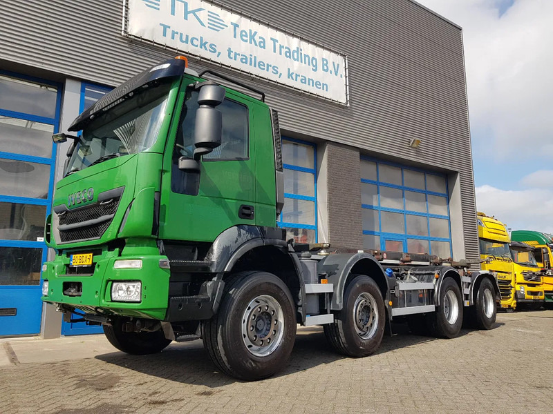 Iveco Stralis 450 8x4 Steel Nieuwe Apk/TÜV 430.000 km kettingsyst 30 ton - Camion porte-conteneur/ Caisse mobile: photos 1 Iveco Stralis 450 8x4 Steel Nieuwe Apk/TÜV 430.000 km kettingsyst 30 ton - Camion porte-conteneur/ Caisse mobile: photos 1