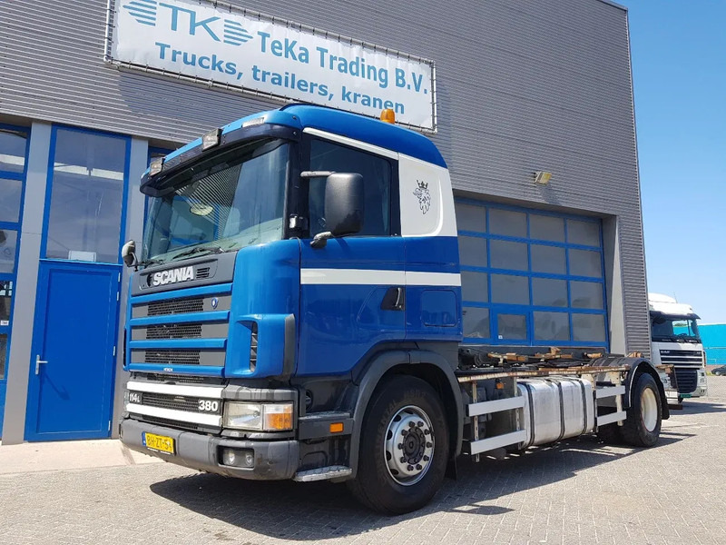 Scania R114-380 Manual Retarder NCH Euro 2 - Camion - système de câble: photos 1 Scania R114-380 Manual Retarder NCH Euro 2 - Camion - système de câble: photos 1