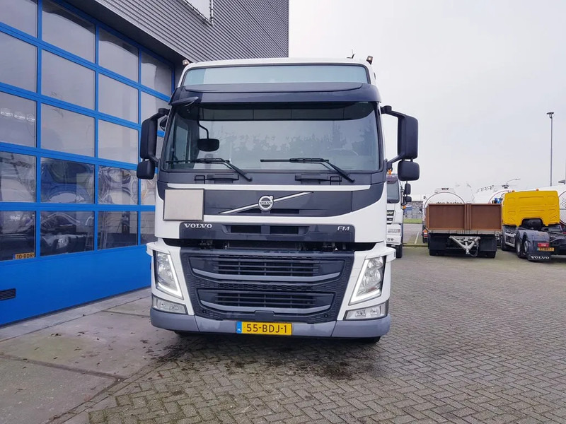 Volvo FM 380 ADR EX/II EX/III FL AT Hydrauliek Euro 6 - Tracteur routier: photos 2 Volvo FM 380 ADR EX/II EX/III FL AT Hydrauliek Euro 6 - Tracteur routier: photos 2