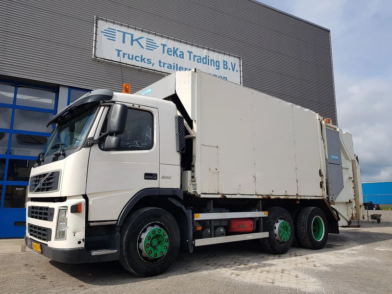Volvo FM 9.260 Geesink GPM II Euro 3 - Benne à ordures ménagères: photos 1 Volvo FM 9.260 Geesink GPM II Euro 3 - Benne à ordures ménagères: photos 1