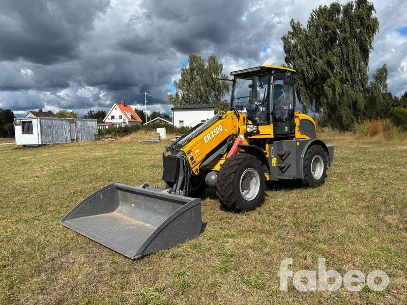 Everun 2500 PRO - Chariot télescopique: photos 1 Everun 2500 PRO - Chariot télescopique: photos 1