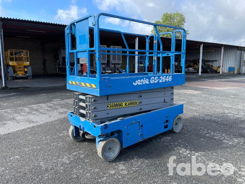 Genie GS-2646 - Nacelle ciseaux: photos 1 Genie GS-2646 - Nacelle ciseaux: photos 1