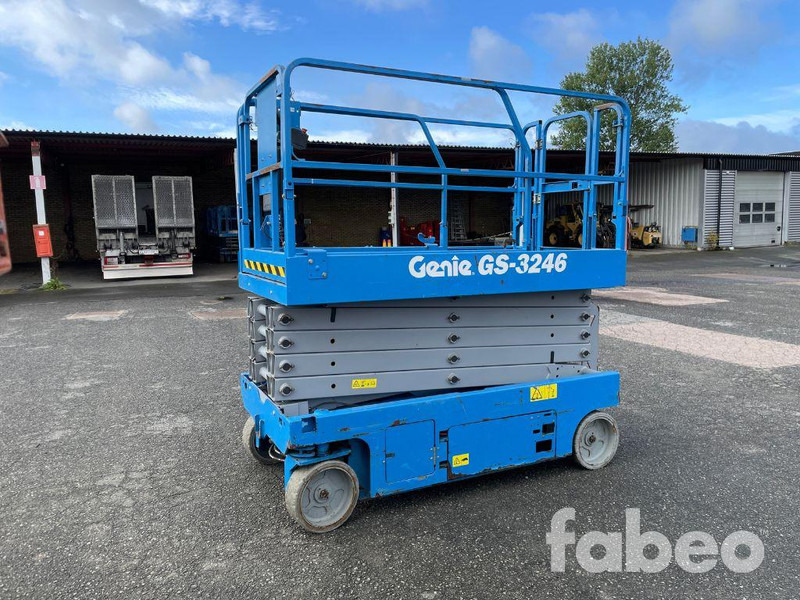Genie GS-3246 - Nacelle ciseaux: photos 1 Genie GS-3246 - Nacelle ciseaux: photos 1