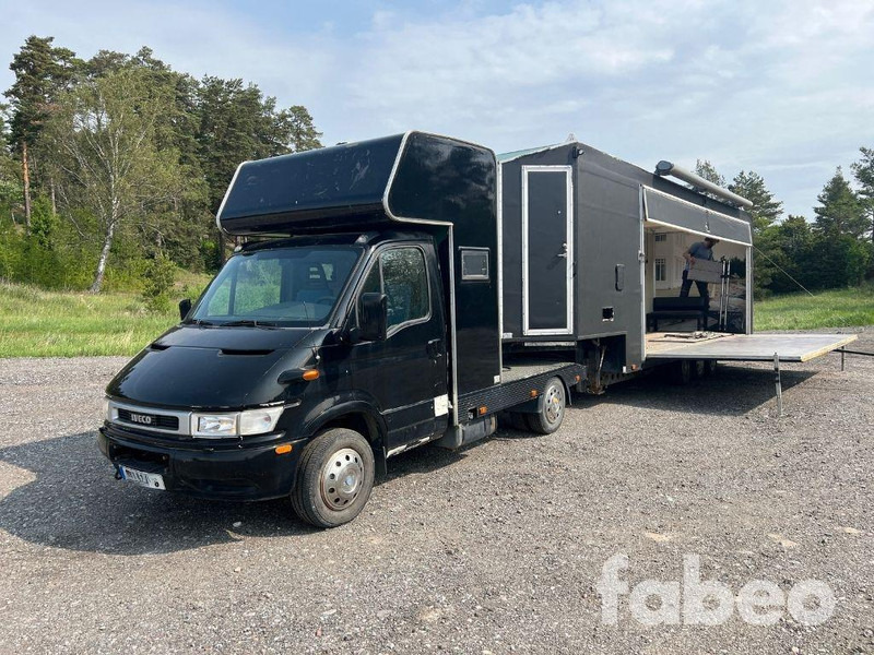 Iveco Daily 35C13 Iveco Daily 35C13 tractor with custom-built stage trailer - Camion magasin: photos 1 Iveco Daily 35C13 Iveco Daily 35C13 tractor with custom-built stage trailer - Camion magasin: photos 1