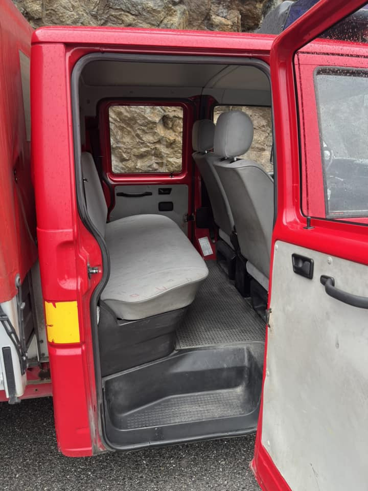Crédit-bail de VOLKSWAGEN Transporter 2,5 TDI Syncro 4x4 VOLKSWAGEN Transporter 2,5 TDI Syncro 4x4: photos 19