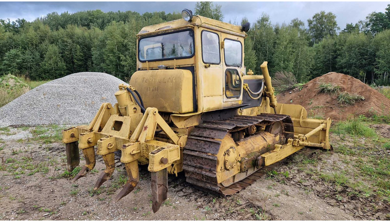 Caterpillar D4D - Bulldozer: photos 3 Caterpillar D4D - Bulldozer: photos 3