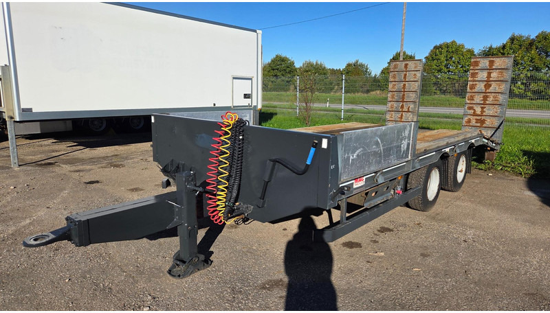 MCCAULEY MAC-DL2-19 - Remorque porte-engin surbaissée: photos 1 MCCAULEY MAC-DL2-19 - Remorque porte-engin surbaissée: photos 1