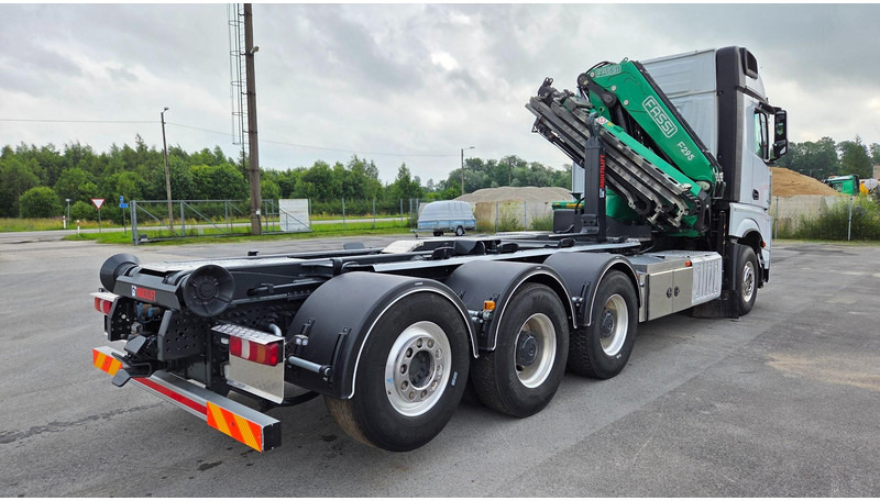 Mercedes-Benz Arocs 3253 8X4*4 Fassi F295 - Camion ampliroll, Camion grue: photos 5 Mercedes-Benz Arocs 3253 8X4*4 Fassi F295 - Camion ampliroll, Camion grue: photos 5
