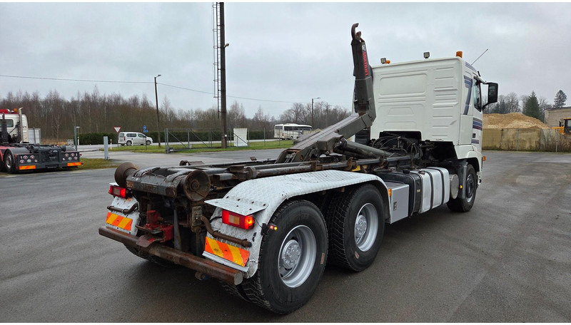 Volvo FH500 6X4 - Camion ampliroll: photos 3 Volvo FH500 6X4 - Camion ampliroll: photos 3