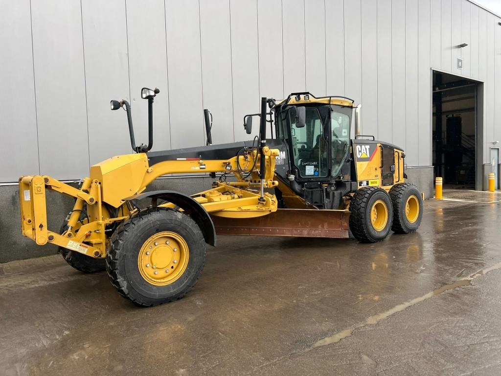 CAT 140 M AWD - Niveleuse: photos 2 CAT 140 M AWD - Niveleuse: photos 2