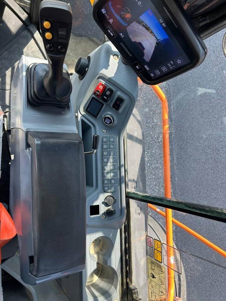 Chargeuse sur pneus Doosan DL 420-7 (CDC): photos 18