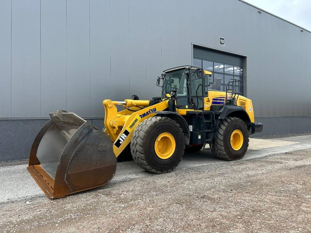 Komatsu WA 475-10E0 - Chargeuse sur pneus: photos 2 Komatsu WA 475-10E0 - Chargeuse sur pneus: photos 2