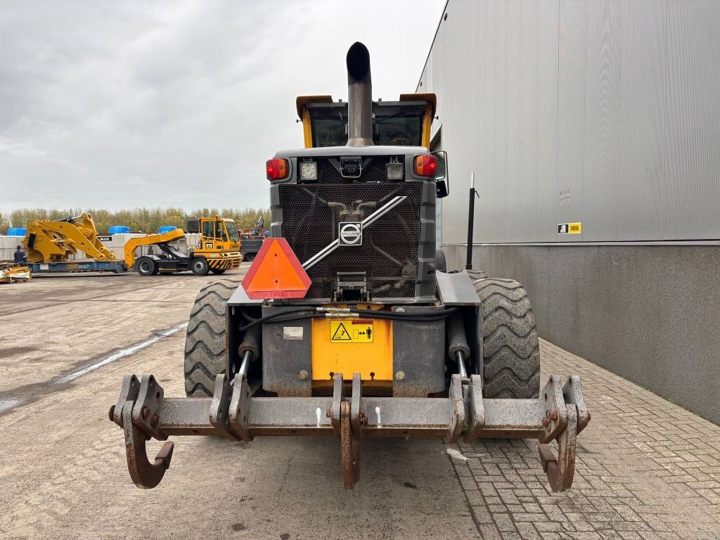 Volvo G 946 AWD (CE Certified / New Engine) - Niveleuse: photos 4 Volvo G 946 AWD (CE Certified / New Engine) - Niveleuse: photos 4