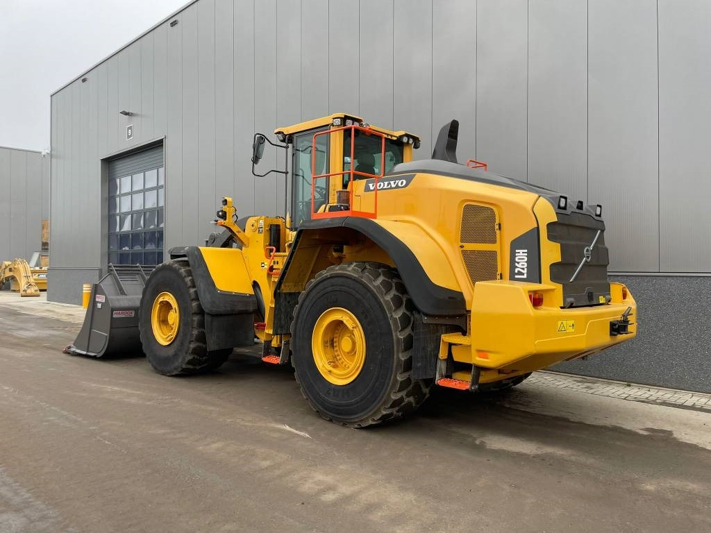 Volvo L 260 H - Chargeuse sur pneus: photos 3 Volvo L 260 H - Chargeuse sur pneus: photos 3