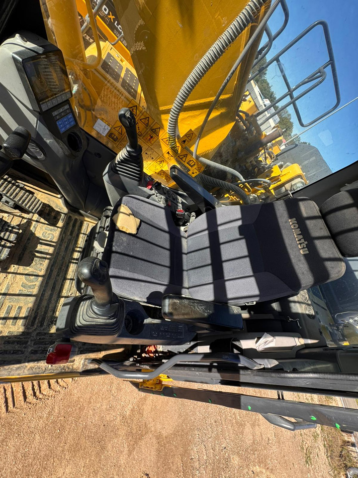 KOMATSU PC210 NLC-11 - Mini pelle: photos 5 KOMATSU PC210 NLC-11 - Mini pelle: photos 5