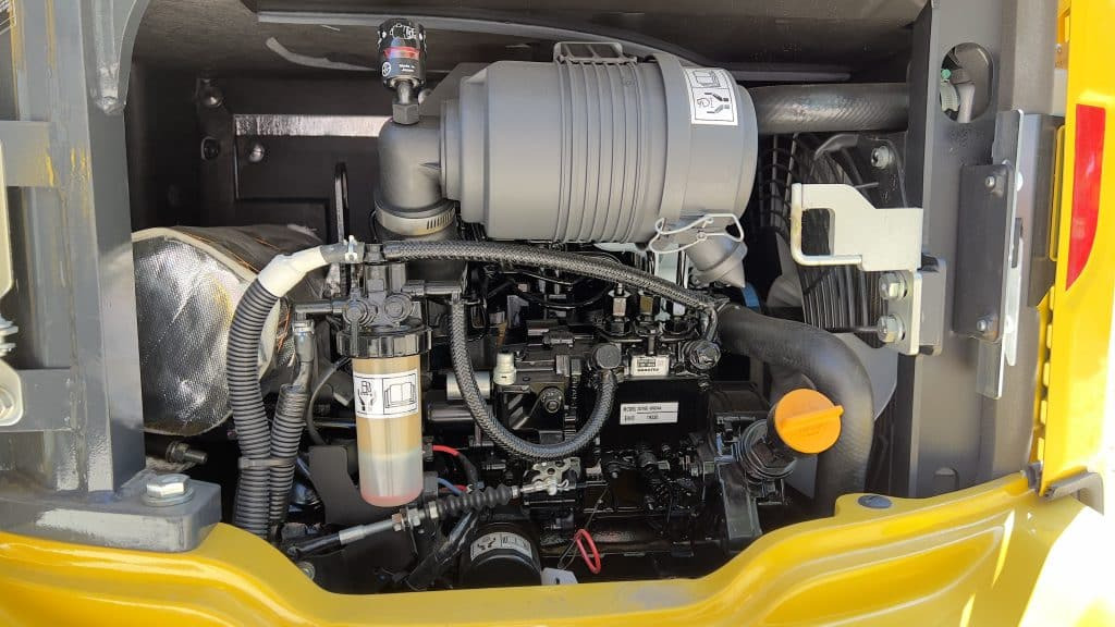 Crédit-bail de  Komatsu PC24MR-5 (tettuccio) Komatsu PC24MR-5 (tettuccio): photos 10