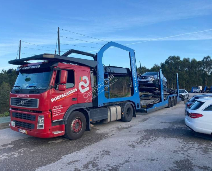 Volvo FM13 - Camion porte-voitures: photos 1 Volvo FM13 - Camion porte-voitures: photos 1