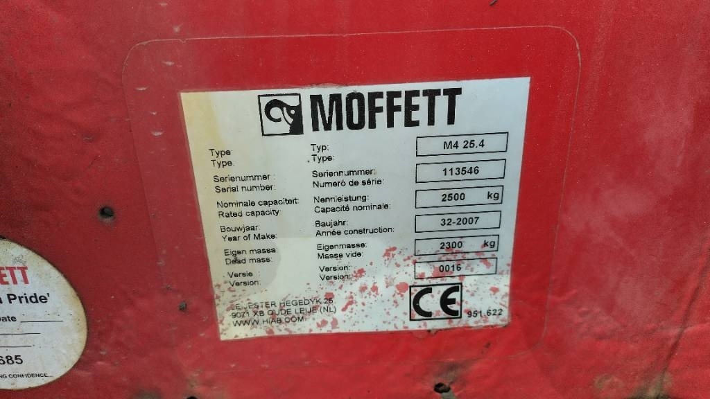 Moffett M4 25.4 ajoneuvotrukki - Chariot embarqué: photos 5 Moffett M4 25.4 ajoneuvotrukki - Chariot embarqué: photos 5