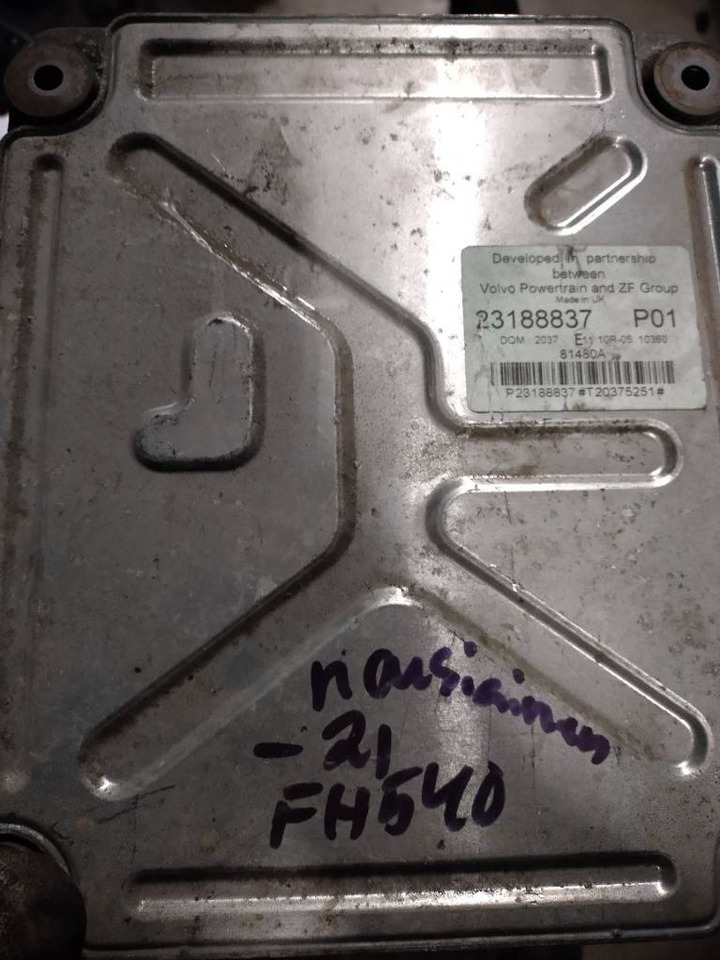 Volvo Moottori ecu - Système électrique pour Camion: photos 2 Volvo Moottori ecu - Système électrique pour Camion: photos 2