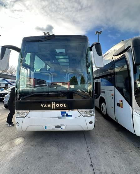 VanHool TX15 ACRON / SPROWADZONY / MANUAL / PANORAMA DACH - Autocar: photos 3 VanHool TX15 ACRON / SPROWADZONY / MANUAL / PANORAMA DACH - Autocar: photos 3