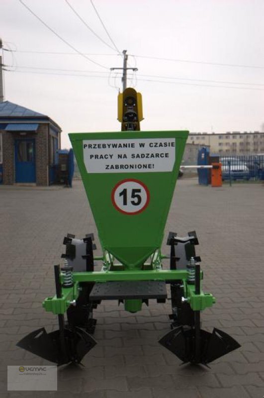 BOMET Kartoffelpflanzmaschine Kartoffellegemaschine 1-reihig NEU - Planteuse de pommes de terre: photos 3 BOMET Kartoffelpflanzmaschine Kartoffellegemaschine 1-reihig NEU - Planteuse de pommes de terre: photos 3