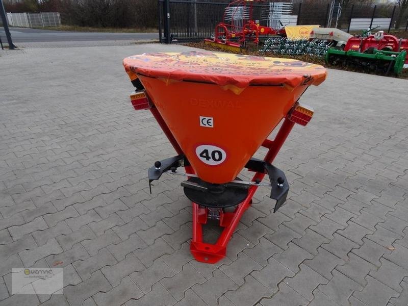 Dexwal 400H Salzstreuer Streuer Traktor Winter hydraulische Öffnung - Epandeur de sable: photos 1 Dexwal 400H Salzstreuer Streuer Traktor Winter hydraulische Öffnung - Epandeur de sable: photos 1