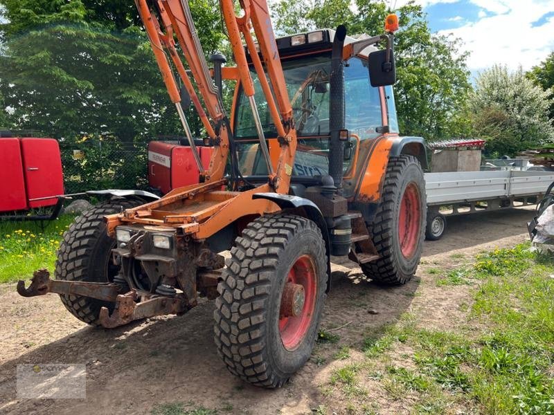 Fendt Fendt 380 GTA TURBO Geräteträger Frontlader Traktor Schlepper - Tracteur agricole: photos 2 Fendt Fendt 380 GTA TURBO Geräteträger Frontlader Traktor Schlepper - Tracteur agricole: photos 2