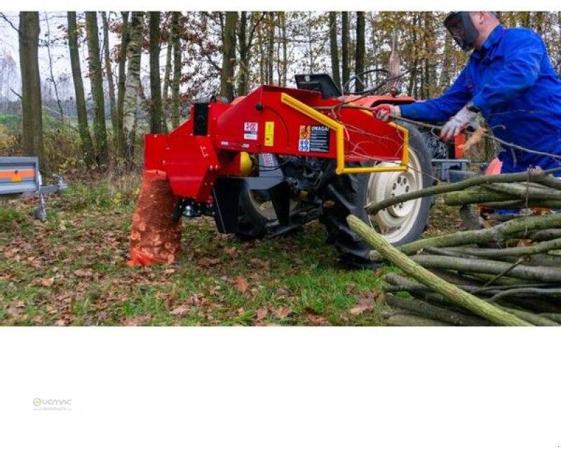 Broyeur de végétaux neuf Remet Holzhacker Remet R-120 Hacker Grobhäcksler Holzhäcksler NEU: photos 16