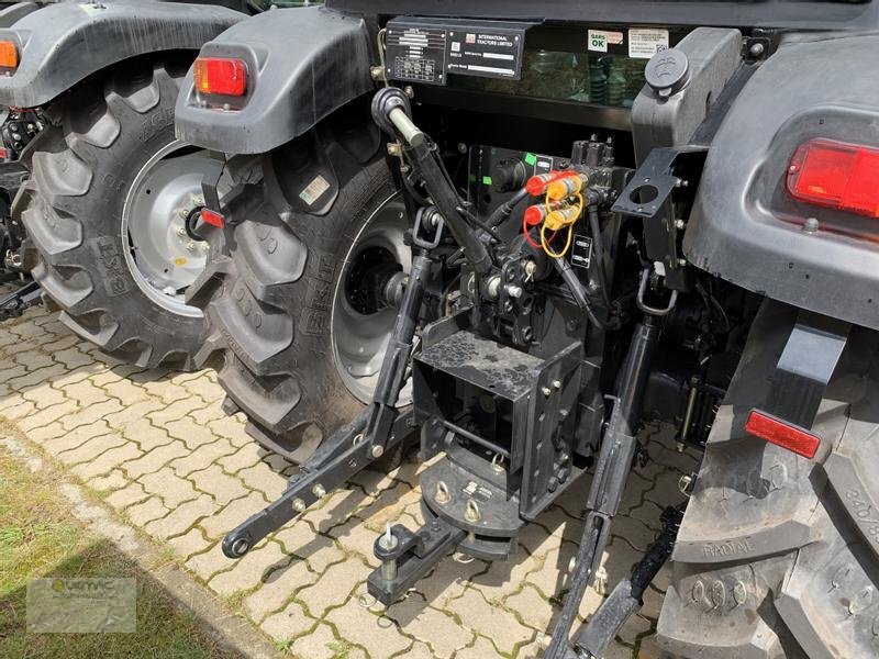 Solis 50 RX 50PS Frontlader Schaufel Sonalika Traktor Schlepper KLIMA NEU - Tracteur agricole: photos 4 Solis 50 RX 50PS Frontlader Schaufel Sonalika Traktor Schlepper KLIMA NEU - Tracteur agricole: photos 4