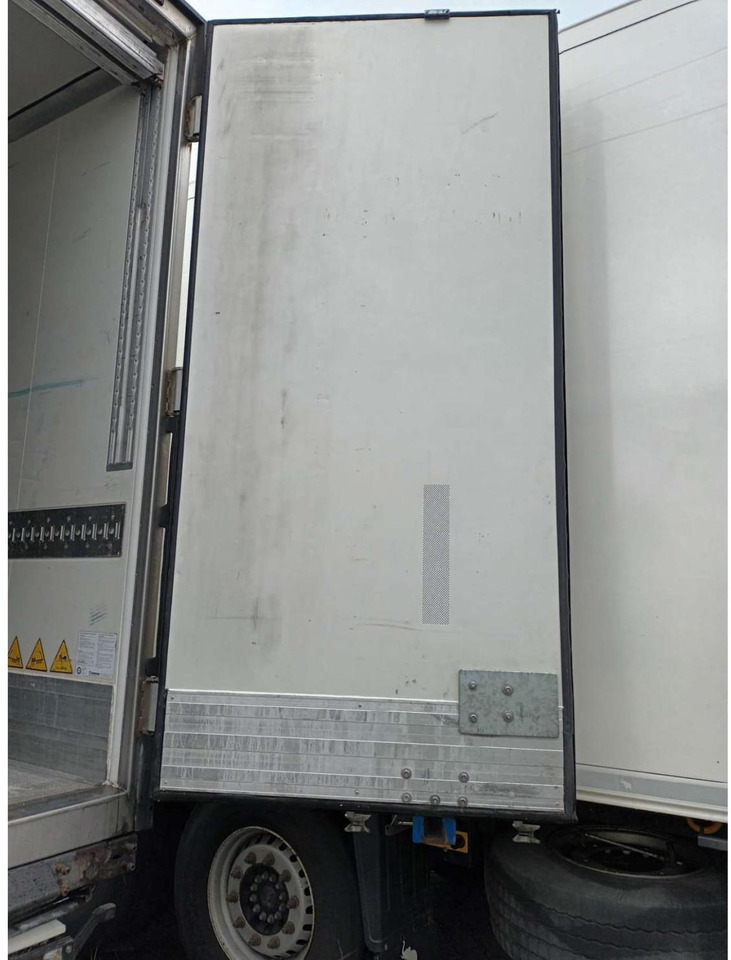 2018 Krone SDR Double Deck Cool Liner FP60 ThermoKing SLXi 300 Lifting Axle - Semi-remorque frigorifique: photos 3 2018 Krone SDR Double Deck Cool Liner FP60 ThermoKing SLXi 300 Lifting Axle - Semi-remorque frigorifique: photos 3