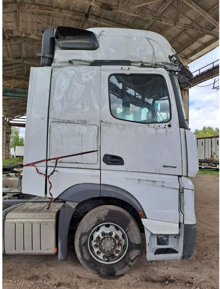 2021 Mercedes-Benz Actros 5 1845 BigSpace - Tracteur routier: photos 2 2021 Mercedes-Benz Actros 5 1845 BigSpace - Tracteur routier: photos 2