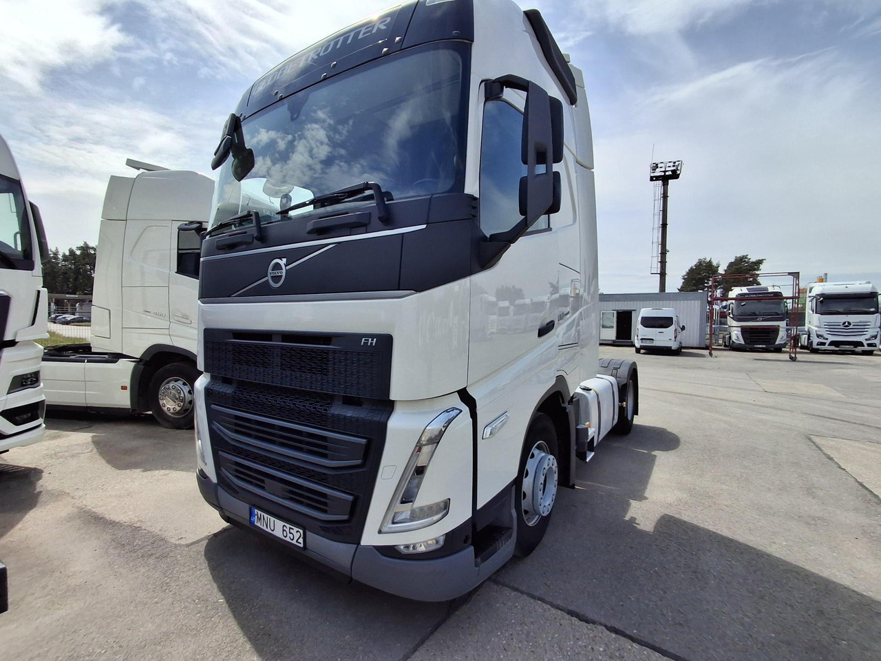 2023 Volvo FH 500 Globetrotter XL - Tracteur routier: photos 1 2023 Volvo FH 500 Globetrotter XL - Tracteur routier: photos 1
