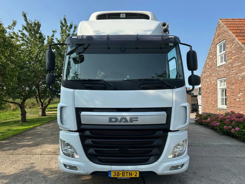 DAF CF 330 / NL TRUCK / EURO 6 / THERMOKING T-1200R / TAIL LIFT + DOORS - Camion frigorifique: photos 2 DAF CF 330 / NL TRUCK / EURO 6 / THERMOKING T-1200R / TAIL LIFT + DOORS - Camion frigorifique: photos 2