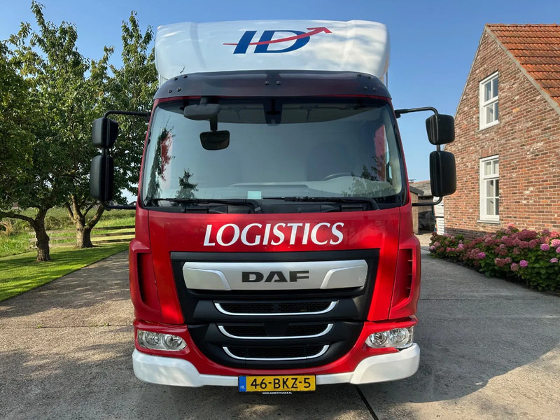 DAF LF 210 / NL TRUCK / LOW KM / EURO 6 / BOX + TAILLIFT / 12t / NEW APK - Camion fourgon: photos 2 DAF LF 210 / NL TRUCK / LOW KM / EURO 6 / BOX + TAILLIFT / 12t / NEW APK - Camion fourgon: photos 2
