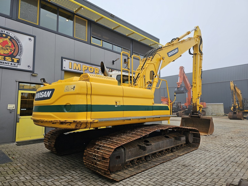 Doosan DX255LC-3 - Pelle sur chenille: photos 5 Doosan DX255LC-3 - Pelle sur chenille: photos 5