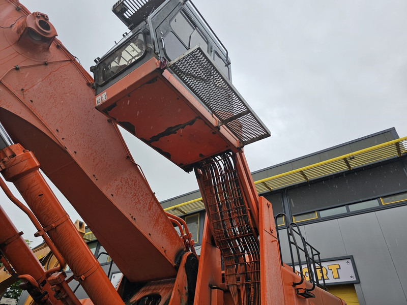 Pelle sur chenille Hitachi EX800H-5: photos 12