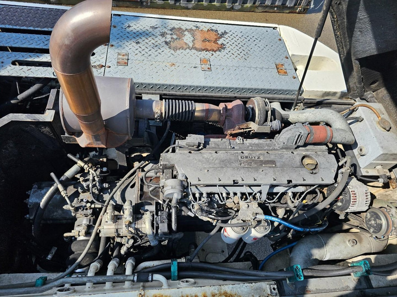 Pelle de manutention Terex TM350: photos 16