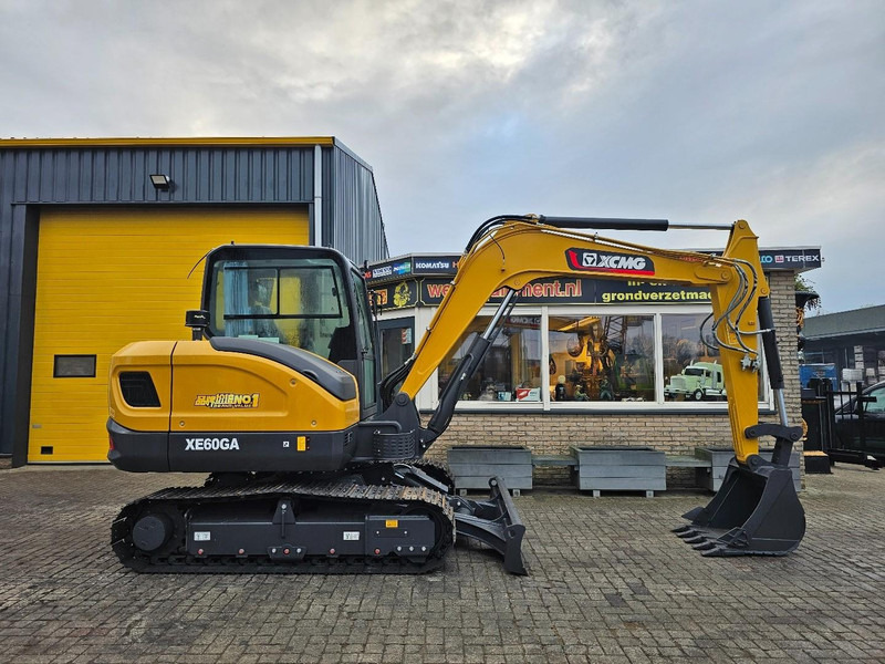XCMG XE60GA - Mini pelle: photos 5 XCMG XE60GA - Mini pelle: photos 5