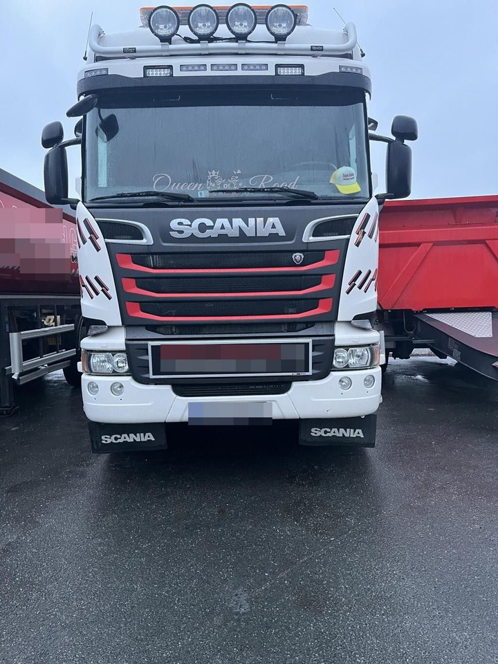 SCANIA R580 / 8x4 / Retarder / EURO 6 - Camion benne: photos 2 SCANIA R580 / 8x4 / Retarder / EURO 6 - Camion benne: photos 2