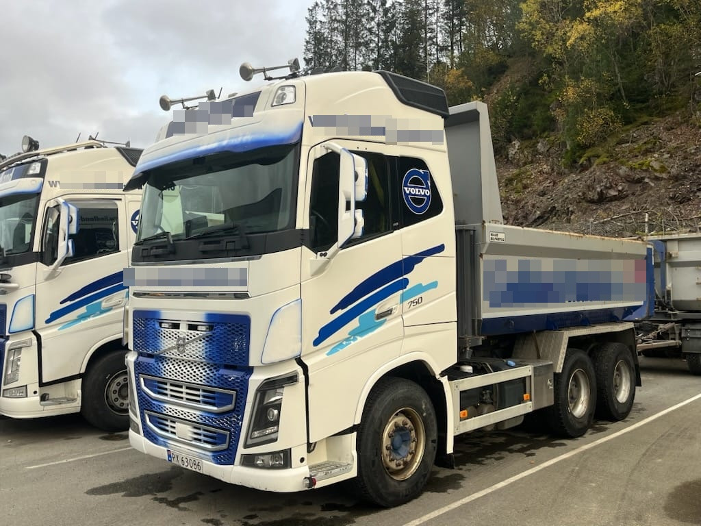 Volvo FH 540 - Camion benne: photos 1 Volvo FH 540 - Camion benne: photos 1