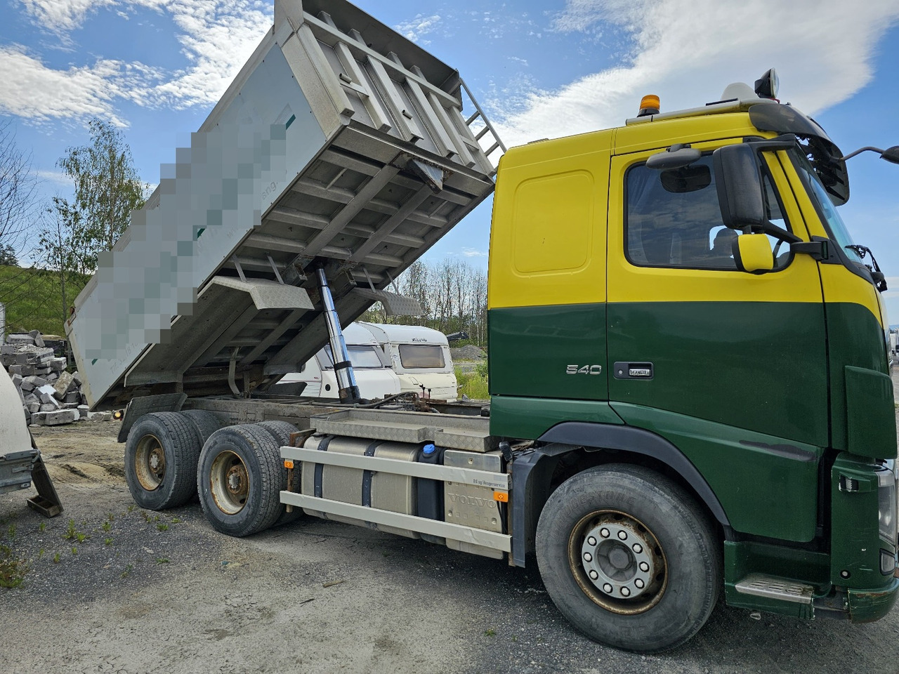 Volvo FH16 540 6x4 Retarder - Camion benne: photos 2 Volvo FH16 540 6x4 Retarder - Camion benne: photos 2